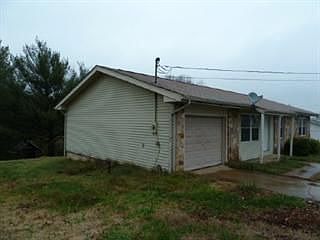 2nd image of 528 River Bend Dr