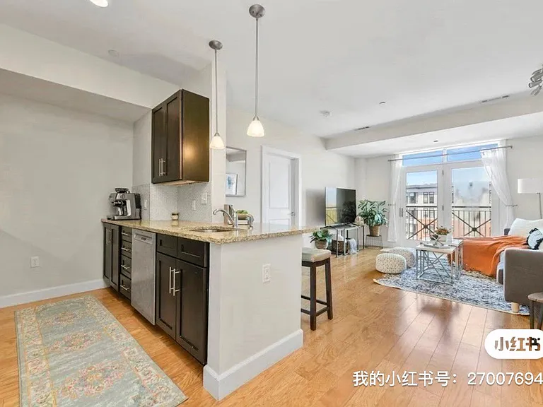 1501 Commonwealth Ave #402 — Photo 6