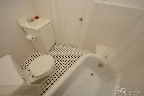 Sold by City Connections Realty | media 5