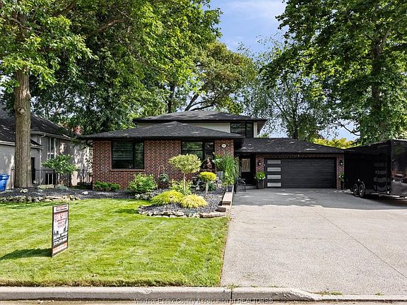 2nd image of 831 Lafferty Ave