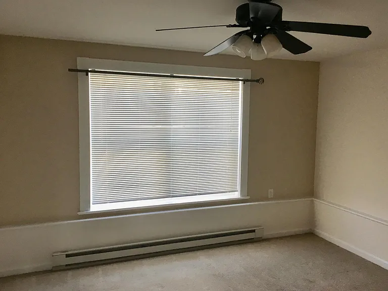 23 Kenneth Ave #23 — Photo 2