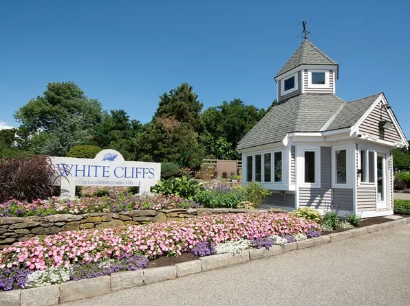 48 Westcliff Dr #48, Plymouth, MA 02360