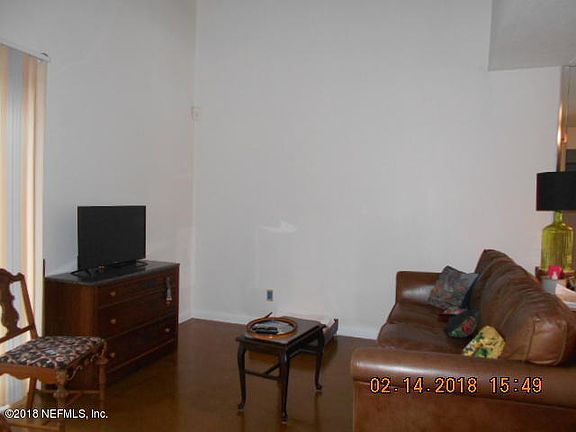 2nd image of 8526 Pineverde Ln