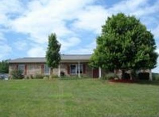 29 Spruce Rd, Marysville, PA 17053