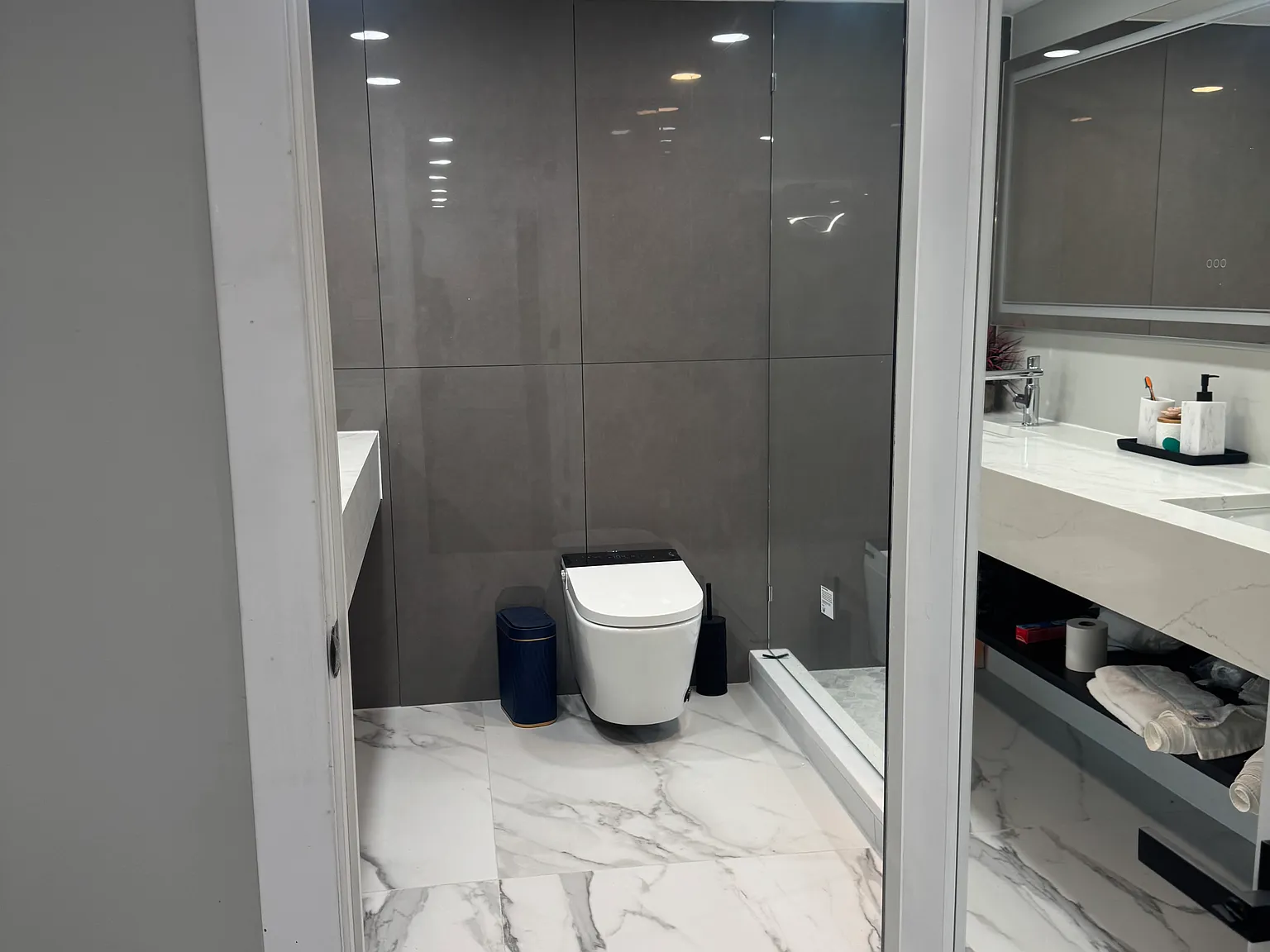 2 bed, 1475 sqft, $3,200 — Photo 4