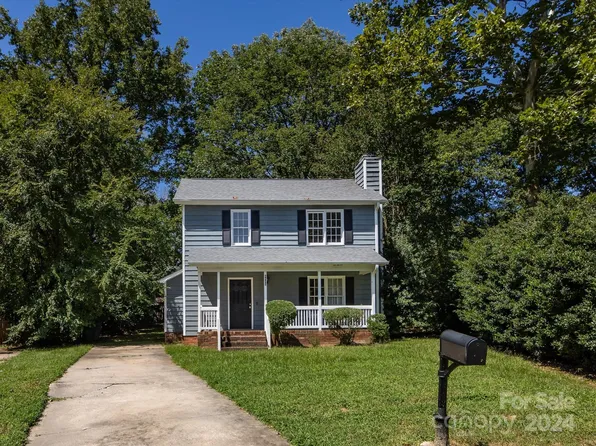 6900 Norchester Ct, Charlotte, NC 28227