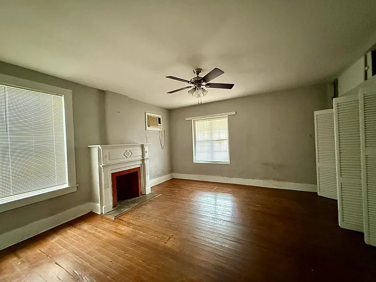 583 N Monroe St — Photo 18