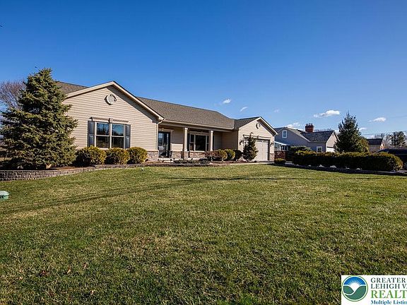 2nd image of 4934 Steuben Rd