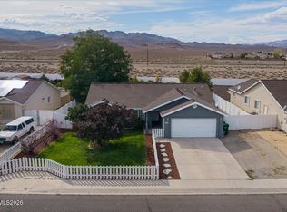 1466 Grey Bluffs Dr, Fernley, NV 89408