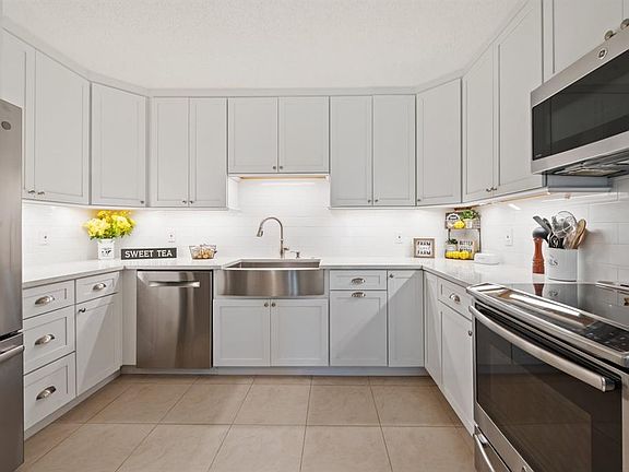 4th image of 5191 SW 188th Ave