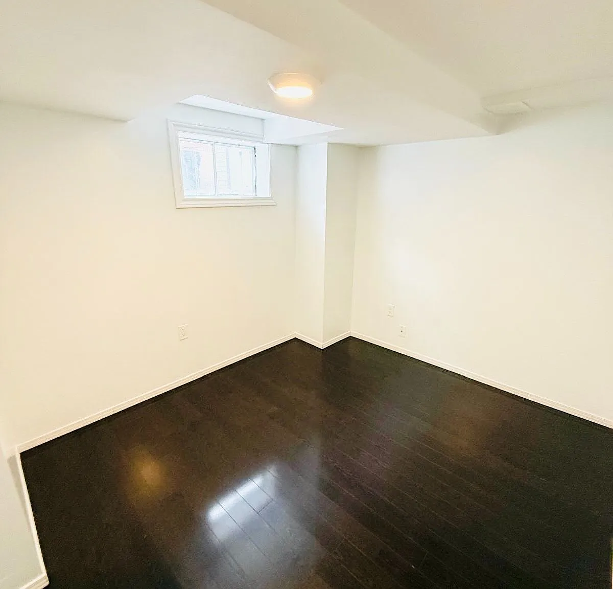 2 bed, $1,900 — Photo 2
