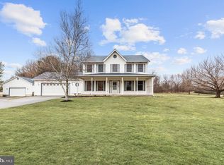 800 Breezy Lake Way, Eldersburg, MD 21784