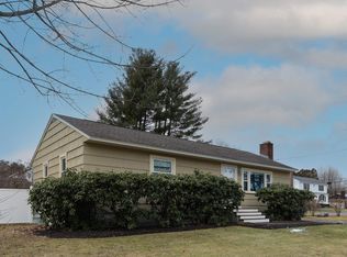 5 Colonial Dr, Salem, NH 03079