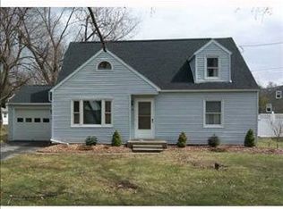 311 Meadow Rd, Syracuse, NY 13219