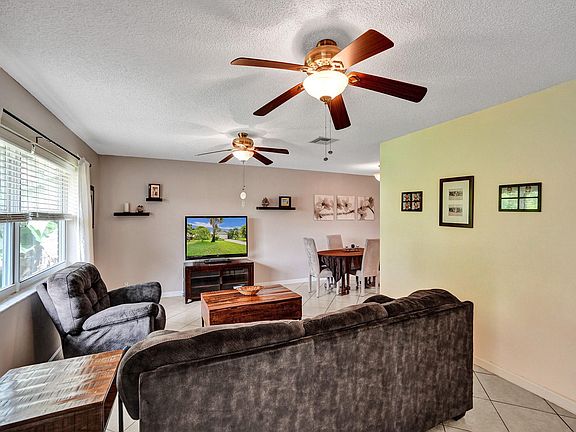 3rd image of 1295 NW 87th Avenue