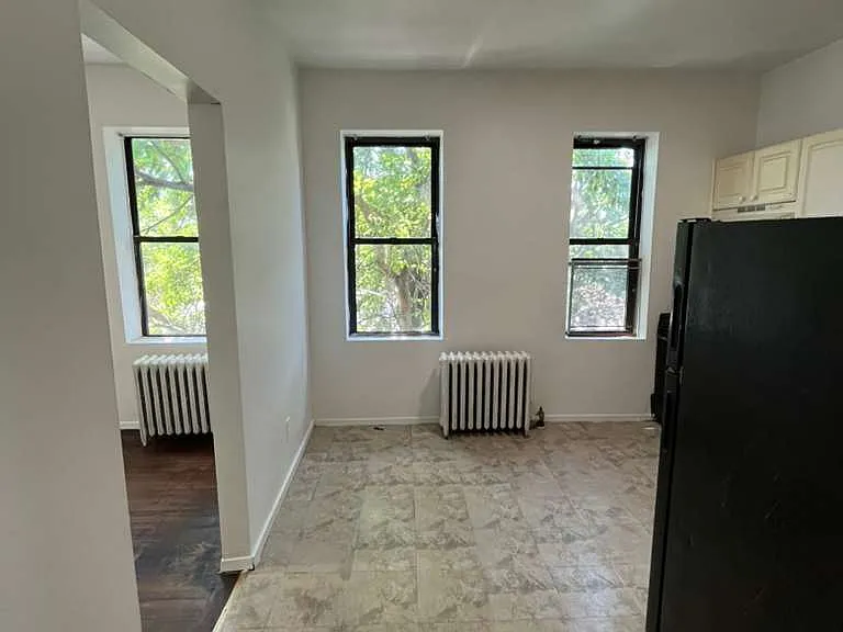 33 Storms Ave #3C — Photo 7