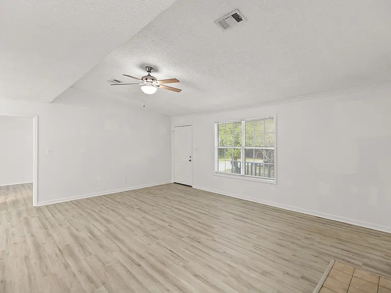 334 Calhoun Ave — Photo 37