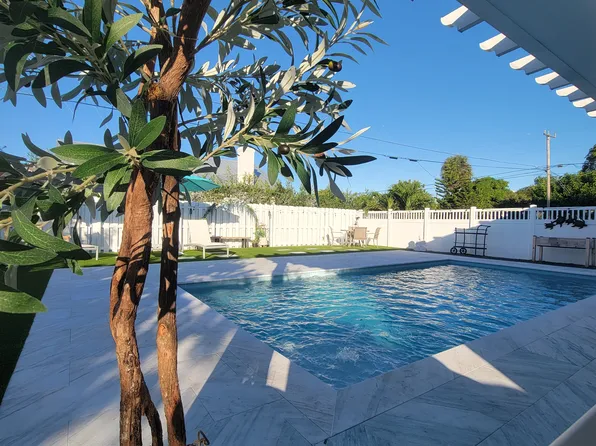 200 SW 1st Ave, Delray Beach, FL 33444