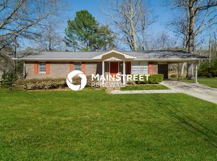 5712 Oakhill Dr, Pinson, AL 35126