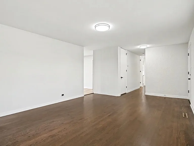 5535 Adeline Pl — Photo 8
