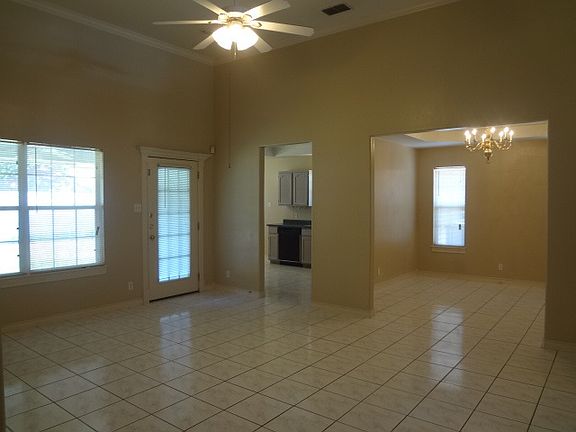 5th image of 1805 Lemonwood Dr