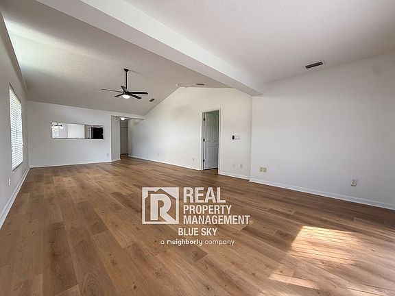 3rd image of 6554 Gentle Ben Cir
