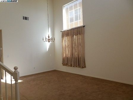 4th image of 881 Englewood Ave