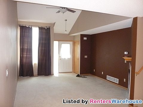 2nd image of 2092 Willow Cir