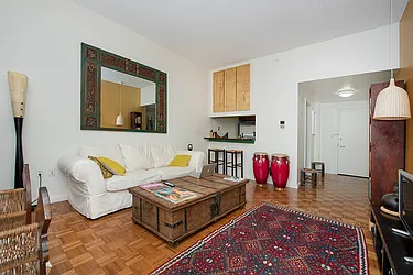 Rented by Nest Seekers International