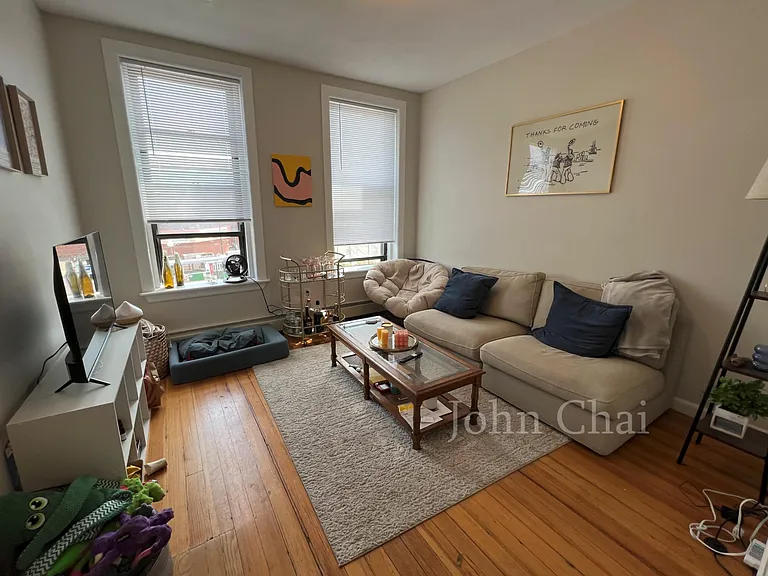 1950 Beacon St #4 — Photo 11