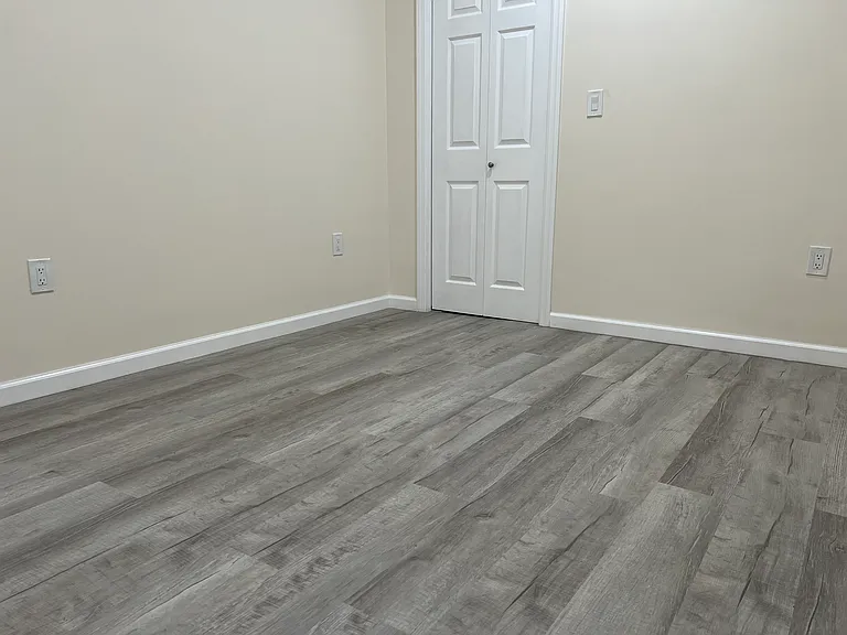 32 Giles Ave #1 — Photo 11