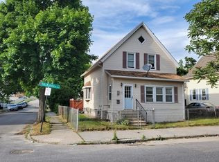 13 McKinley Rd, Worcester, MA 01605