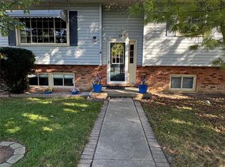 3828 Morgan Rd, Orion Township, MI 48359