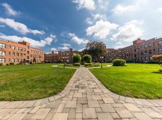 1 Jefferson Ave APT C7, Rockville Centre, NY 11570