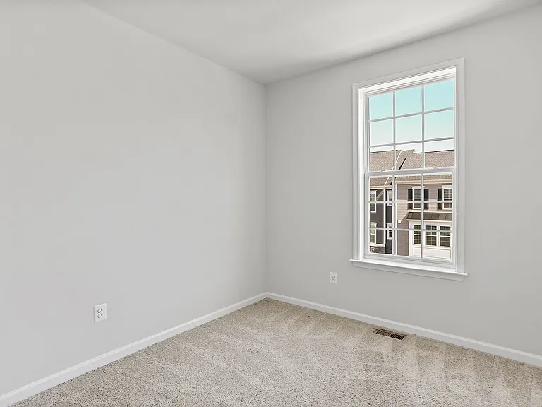 1016 Highpoint Trl — Photo 8