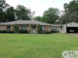 169 Beachwood Cir, Mabank, TX 75156