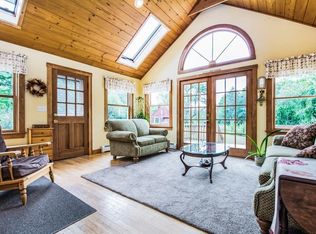 497 Forest St, Dunstable, MA 01827