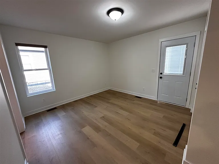 530 State St #530B — Photo 9