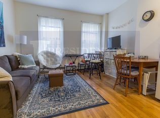 30 Phillips St #1, Boston, MA 02114