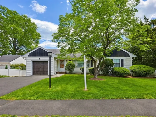 22 Chilton St, Belmont, MA 02478