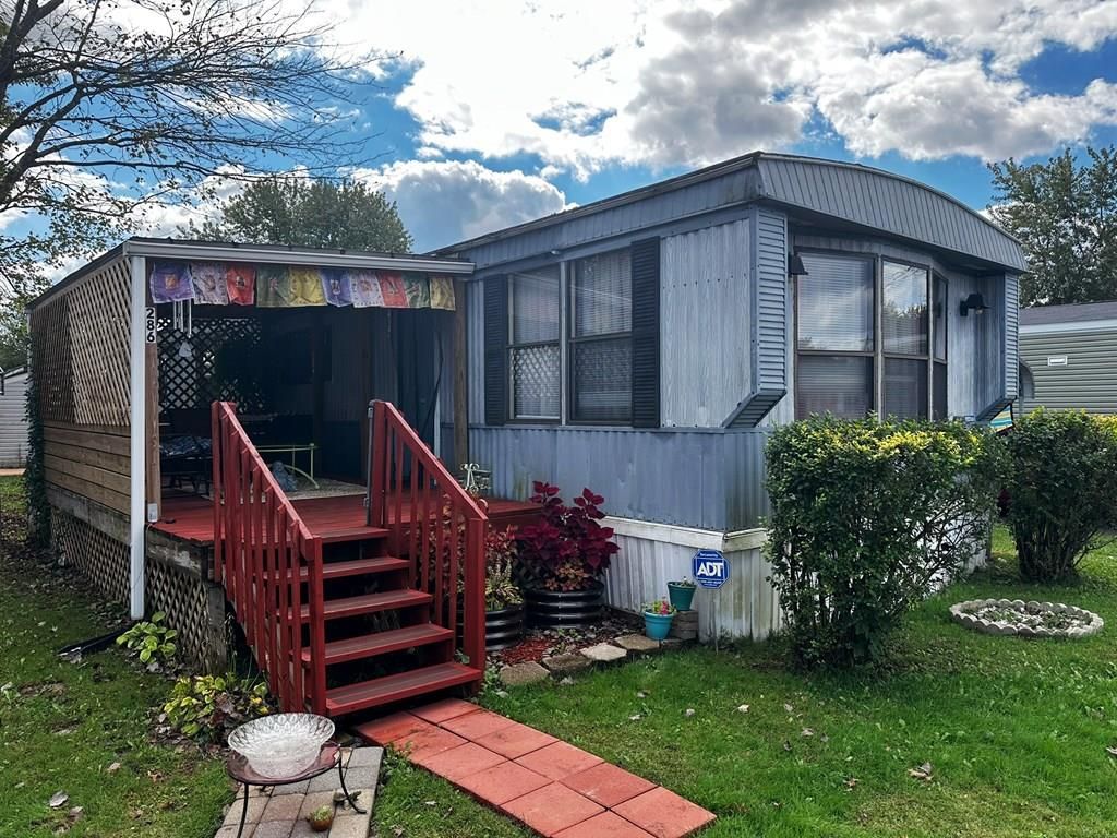 Real estate listing image