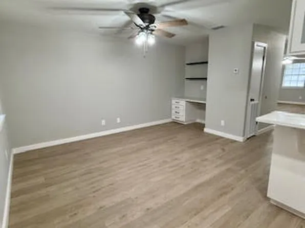 302 N Montevideo Ave APT 11, Edinburg, TX 78541