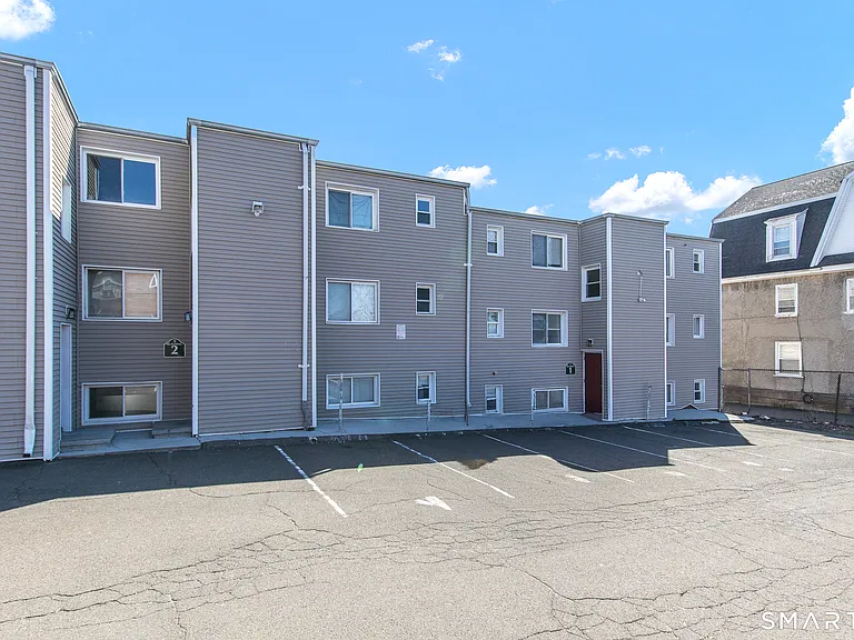 36 Woodbury Ave #2B — Photo 21