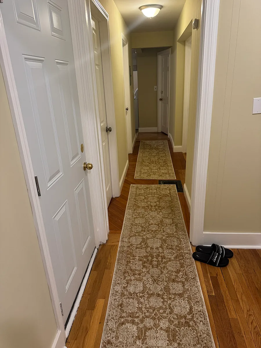 Building Photo - 44 Tufts St #1