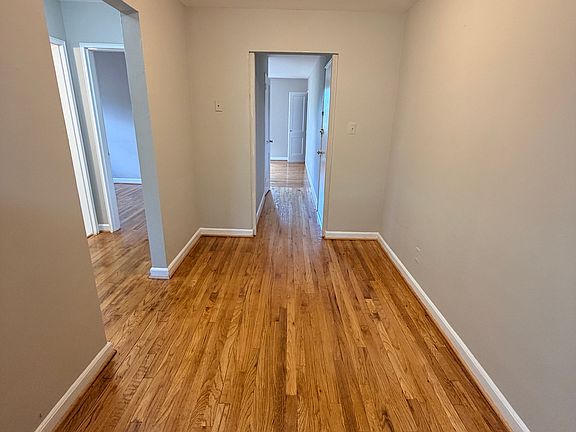 5th image of 7905 Lockney Ave #202