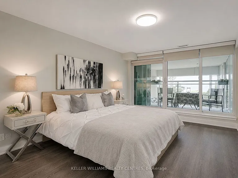 2067 Lake Shore Blvd W #205 — Photo 6