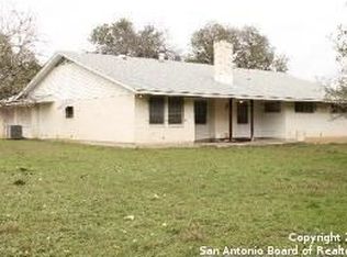 5654 Hollyhock Rd, San Antonio, TX 78240