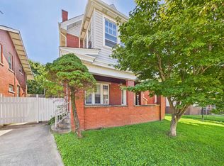 804-804 1/2 Lincoln Pl, Huntington, WV 25701