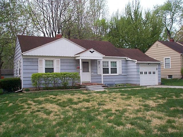 1st image of 5315 W 72nd Ter