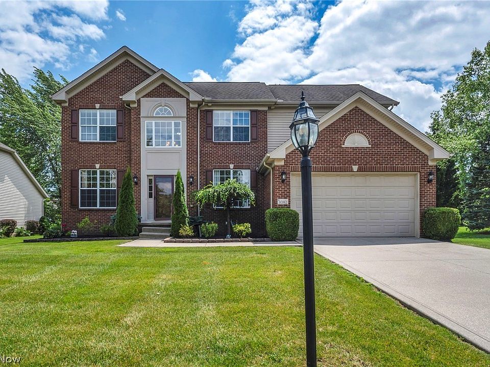 1st image of 3082 Willowbrook Dr
